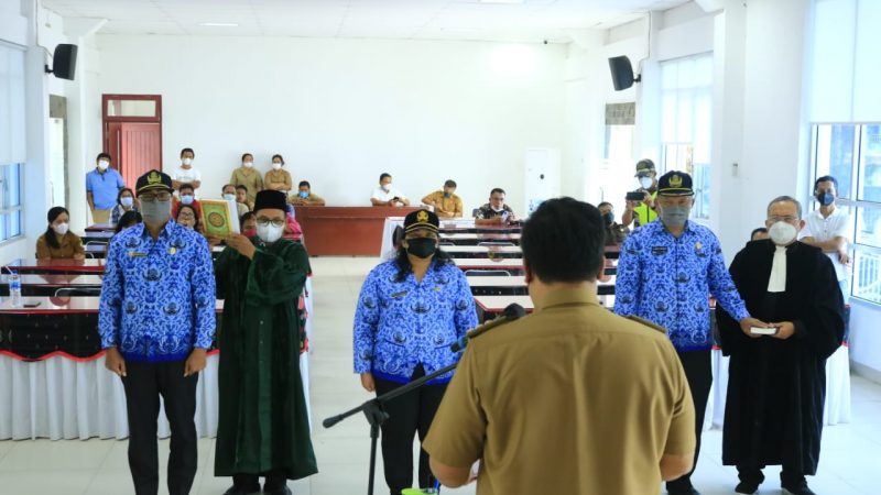 Bupati Samosir Lantik dr Iwan Hartono Sihaloho Sebagai Direktur RSUD dr Hadrianus Sinaga