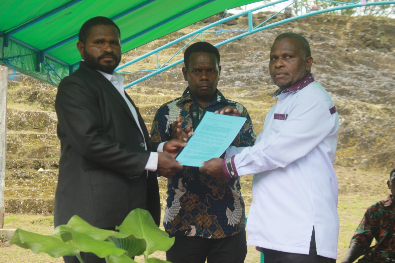 Nebrianus Kambuaya: Surat Terbuka Dari Yerusalem Merupakan Suatu Kebanggaan Dan Mujisat Tuhan Bagi Suku Bumi A3 Maybrat