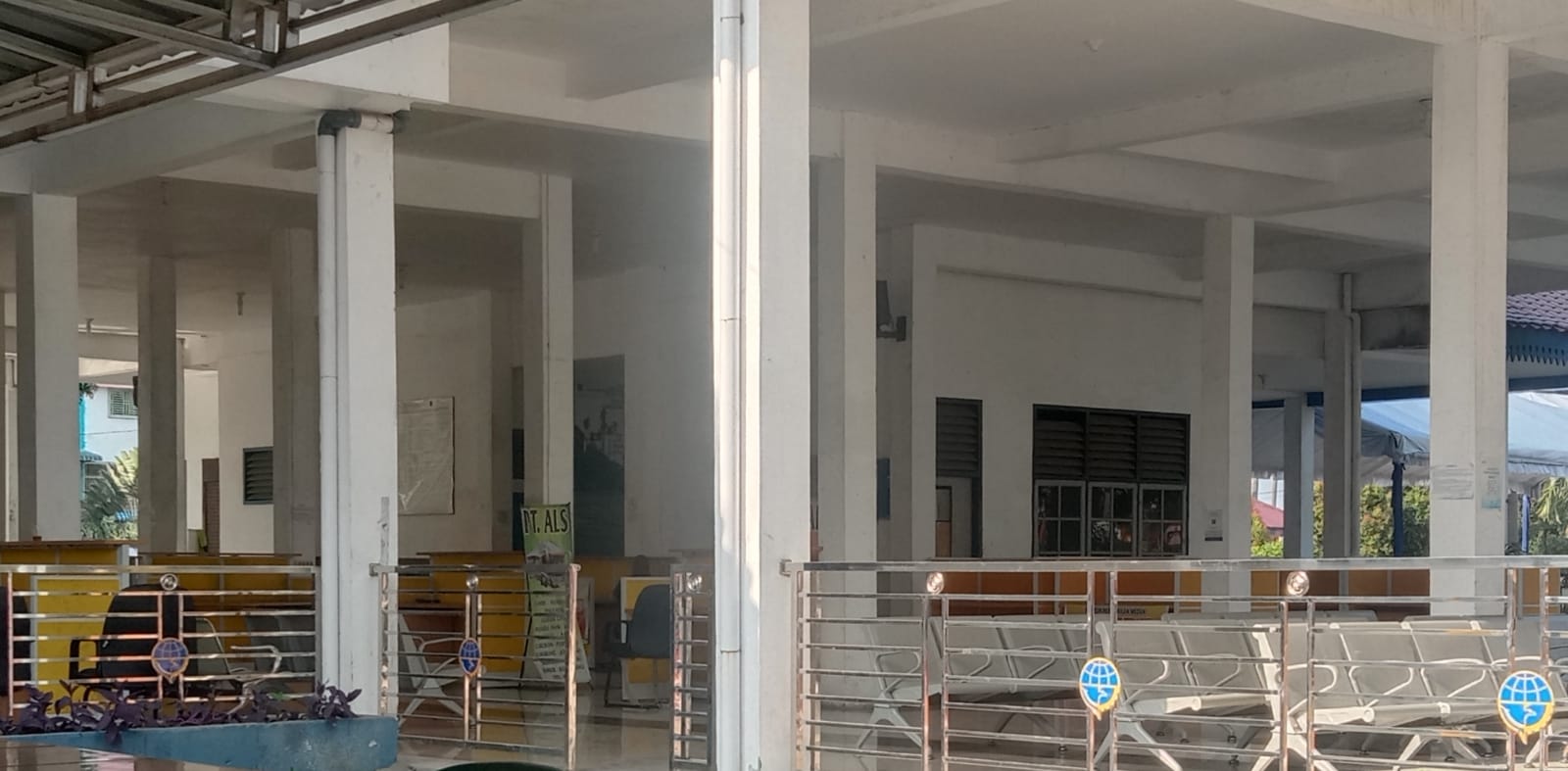 Terminal Pinang Baris Berfungsi Sebagai Tempat Persinggahan Penumpang