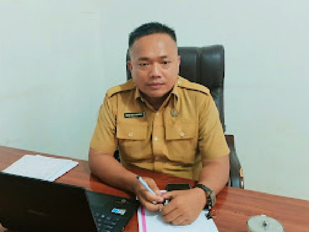 Pemkab Samosir Melalui Kominfo Klarifikasi Isu Pemberhentian Kadis Dukcapil