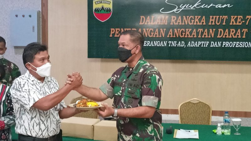 Kodam I/BB Syukuran HUT Dispenad TNI-AD ke 71 Tahun Bersama PWI Sumut dan Wartawan Unit Kodam 