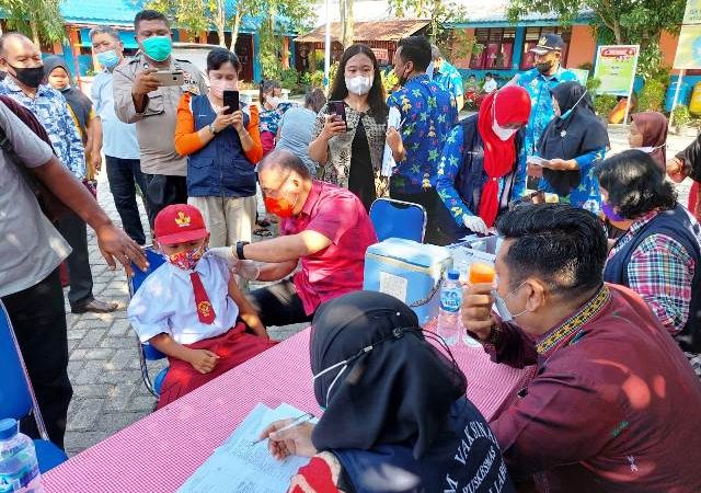 Muspika Pantai Labu Launching Vaksinasi Anak