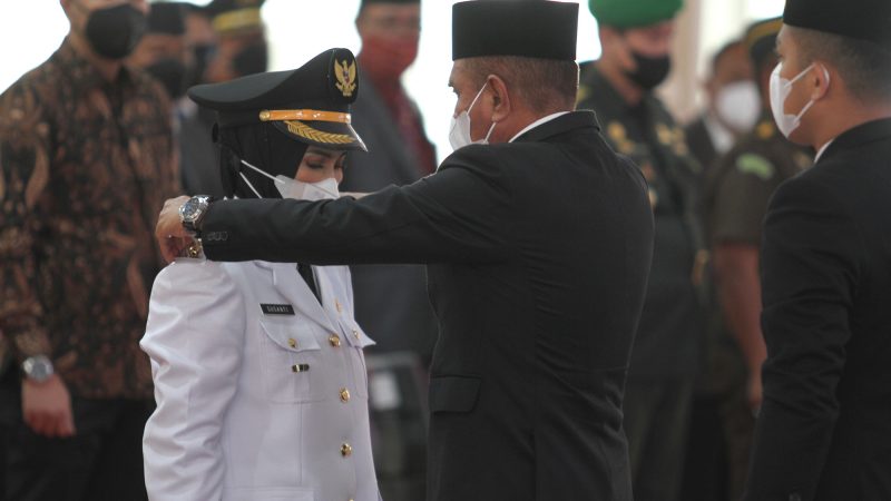 Lantik Wakil Walikota Pematangsiantar, Gubernur Edy Rahmayadi Ingatkan Tugas Pokok Sejahterakan Rakyat