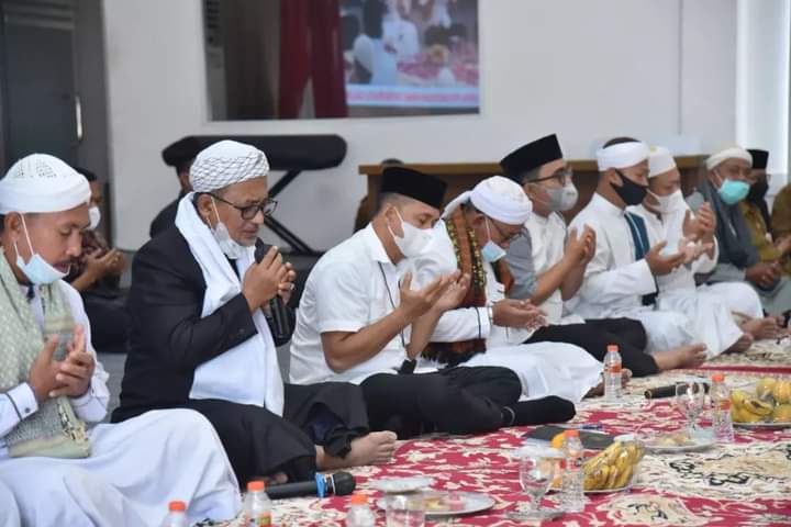 Zahir Gelar Pengajian Dzikir dan Doa Bersama Sekaligus Syukuran Milad Ke-53 Tahun