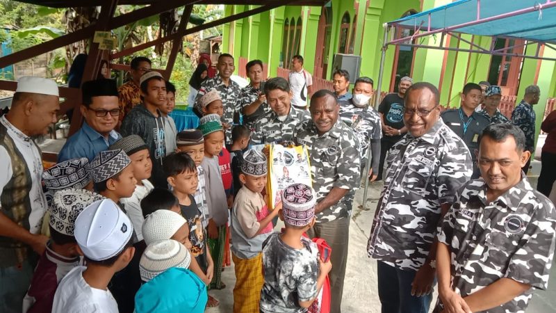 DPD BAPERA Kabupaten Sorong Selatan Dan Maybrat Gelar Bakti Sosial Khitanan Massal.