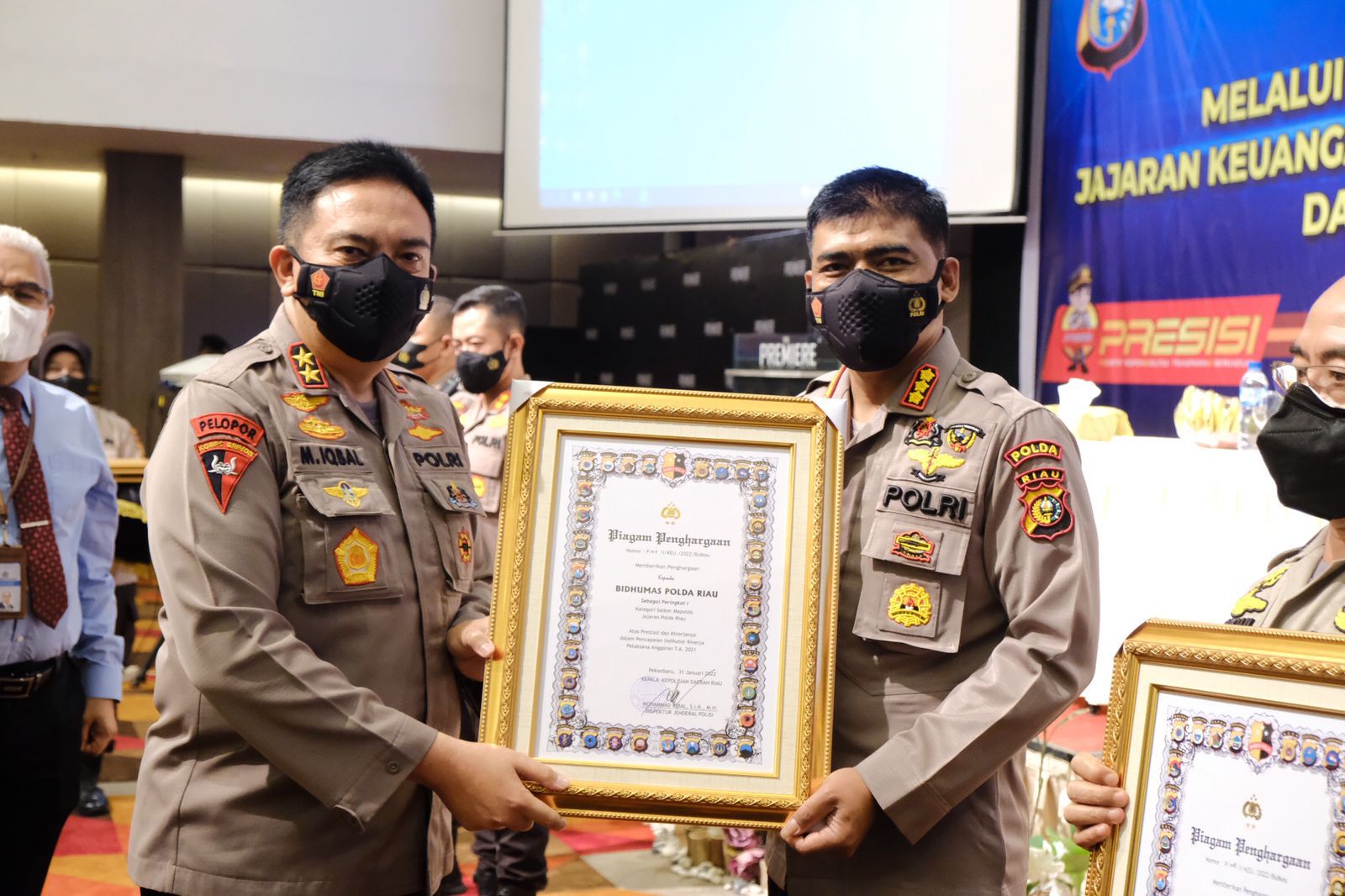 Buka Rakor Penyusunan Dan Penyajian Anggaran Jajaran Polda Riau 2021, Kapolda Berikan Reward Satker Berprestasi