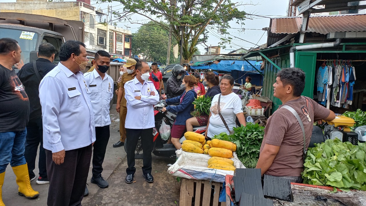 PUD Pasar Medan Himbau PKL di 2 Pasar, Untuk Berjualan di Dalam Pasar