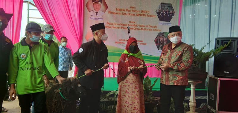 Bupati Malang Bersama MPH Salurkan Hibah 100 Domba Ke Ponpes Cinta Al Quran Sitiarjo Sumawe