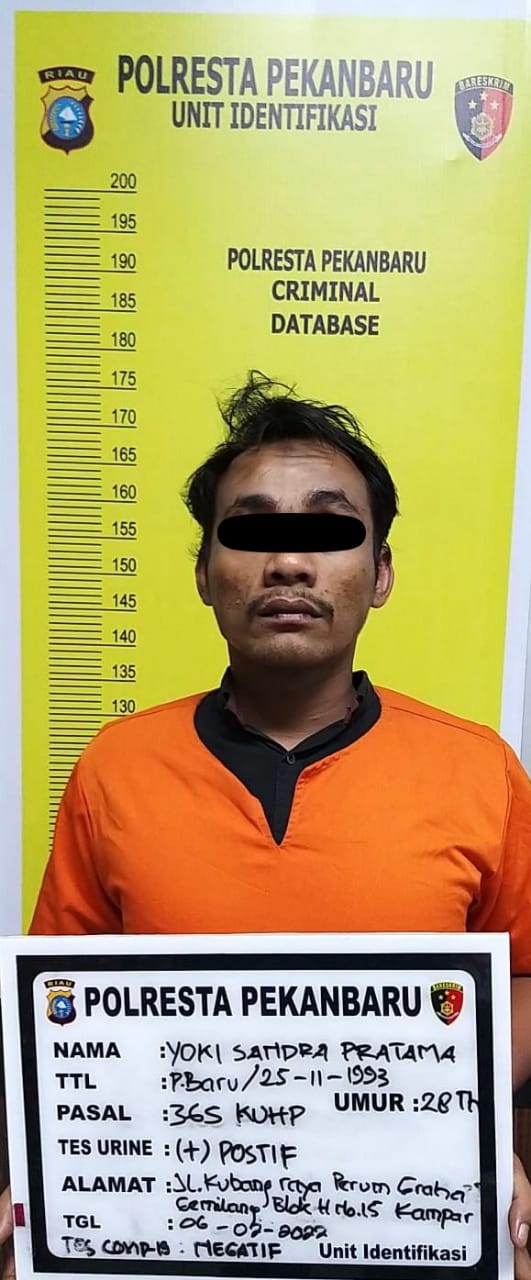 Pelaku Jambret Ditangkap Polisi Di Pekanbaru
