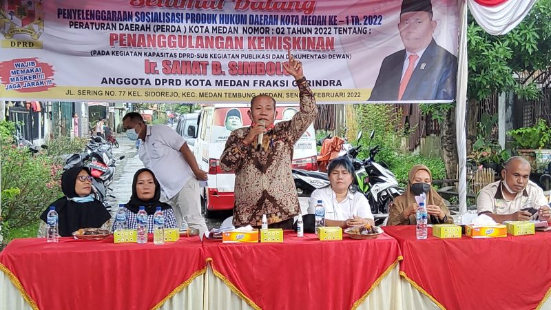 Laksanakan Sosperda No.5 Tahun 2015 Tentang Penaggulangan Kemiskinan, Sahat Simbolon Ingatkan Warga Agar Terdaftar pada DTKS