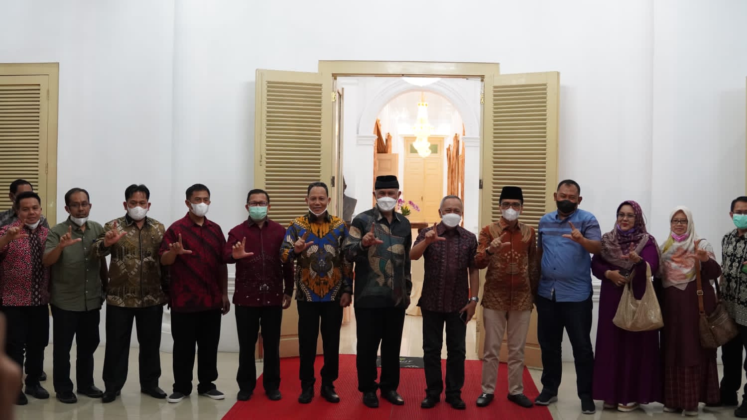 Harapan Membuka Akses Jalan yang Menghubungkan Dua Kabupaten Dapat Dukungan dari Kementerian LKH
