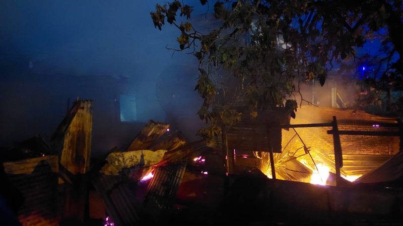 Empat Unit Rumah Hangus Terbakar, Polres Taput Lakukan olah TKP