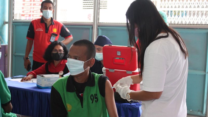 Lapas Siborongborong Kanwil Kemenkumham Sumut Adakan Vaksinasi Covid-19 Kepada WBP Baru