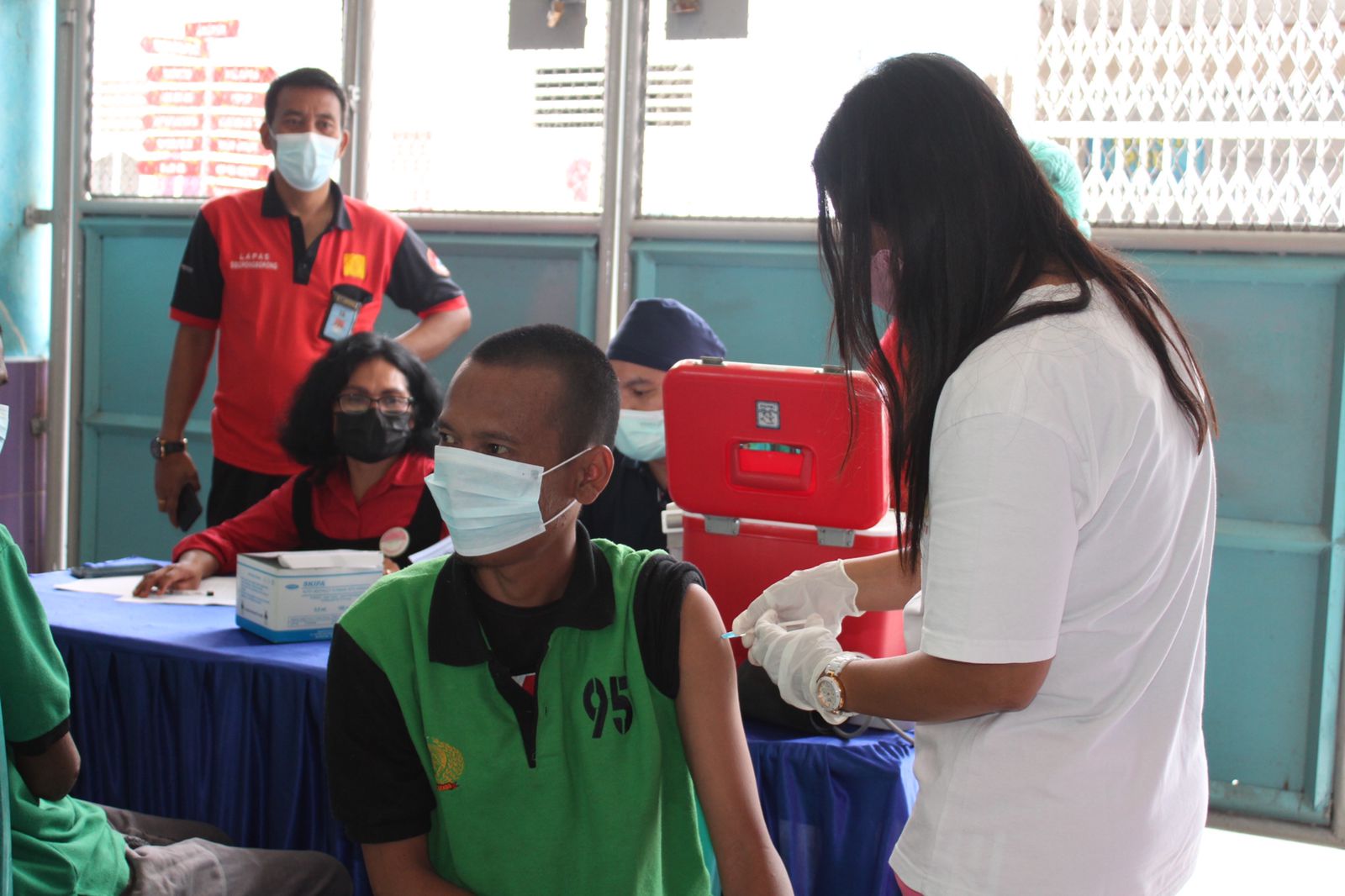 Lapas Siborongborong Kanwil Kemenkumham Sumut Adakan Vaksinasi Covid-19 Kepada WBP Baru