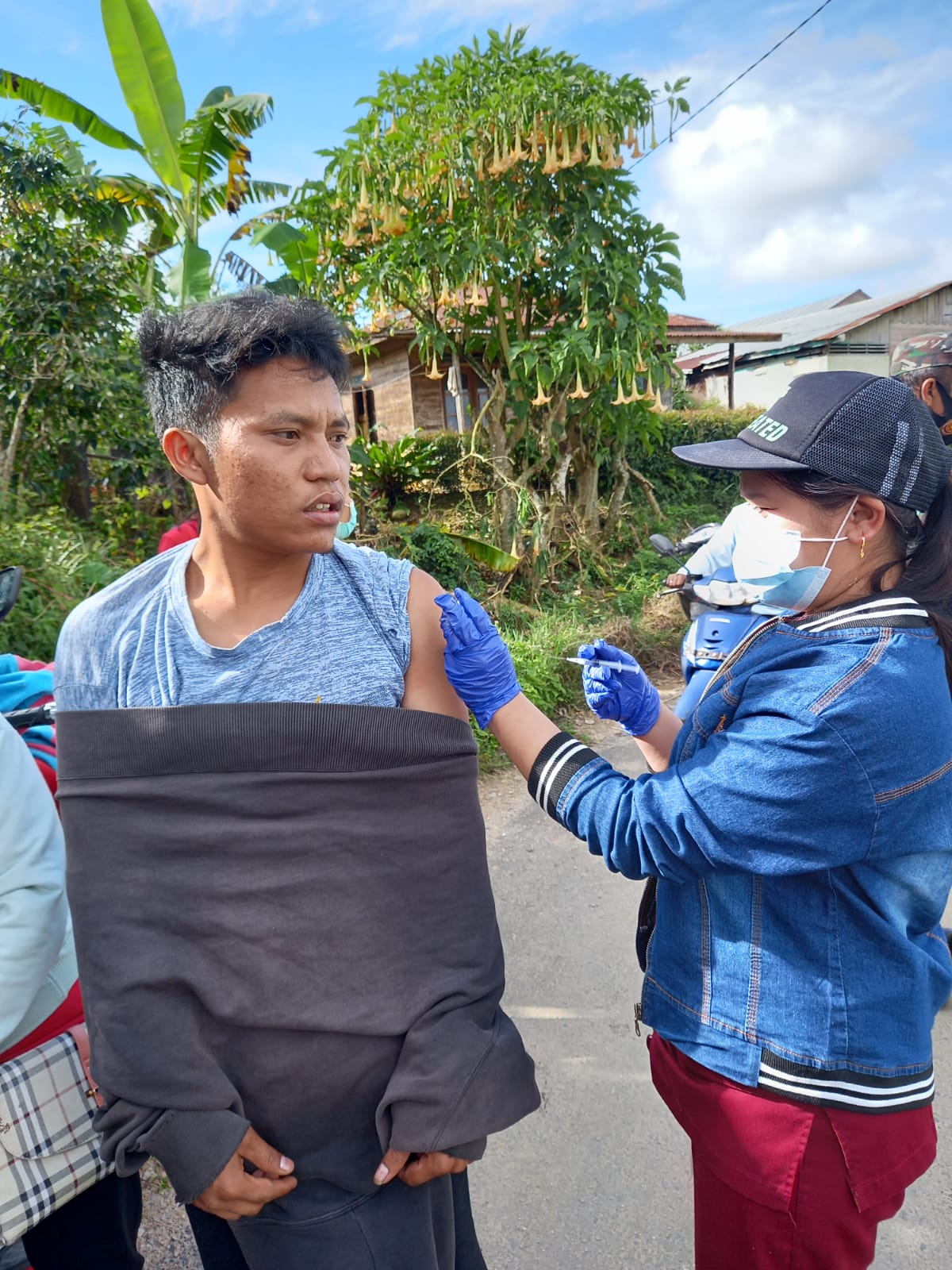 Bungani Sirait : Pengunjung Masuk Pasar Tradisional Aek Raja Harus Menunjukkan Bukti Vaksinasi Covid 19