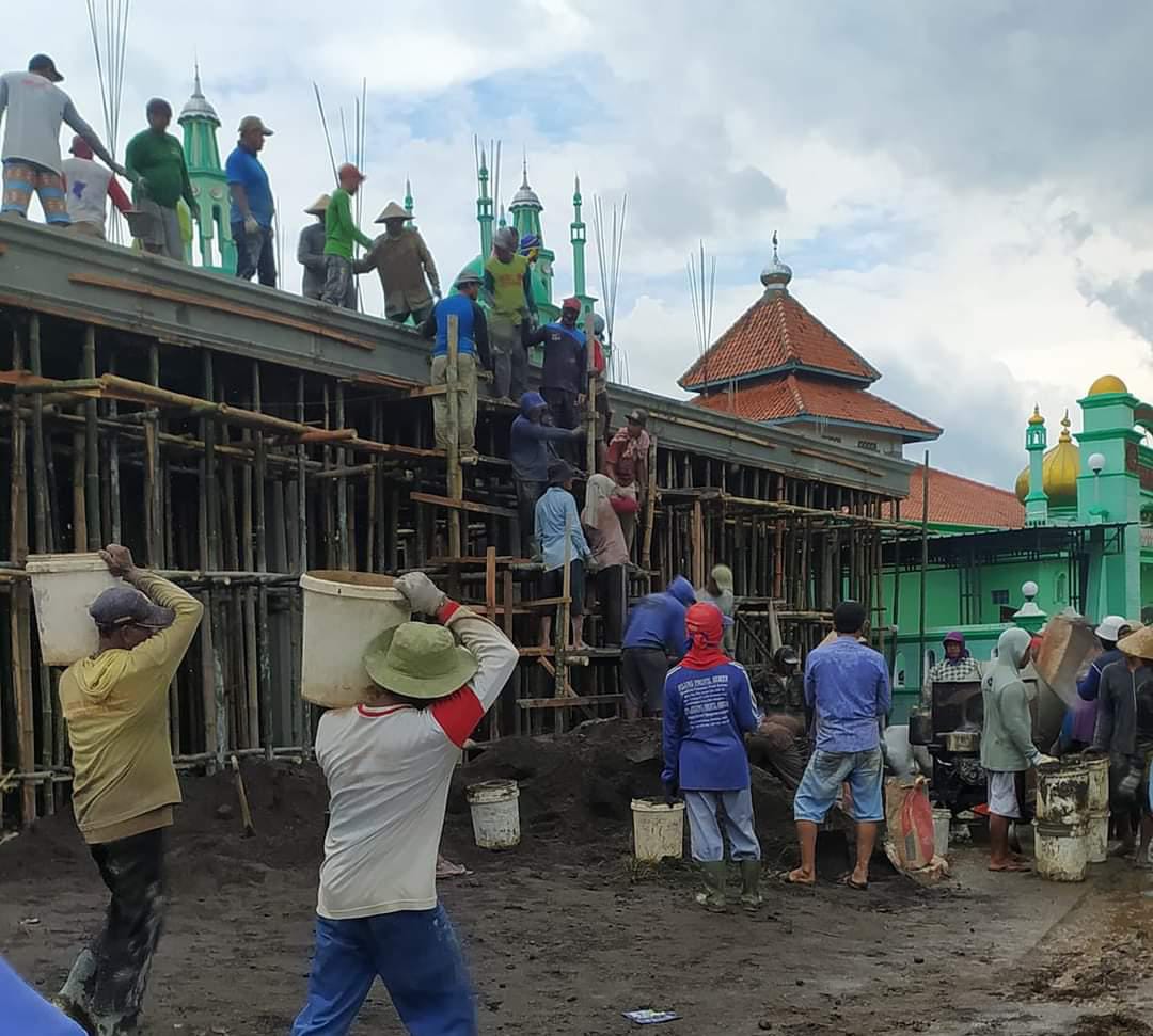 Pemdes Poncorejo Apresiasi Pembangunan Gedung MI NU 73 Warga Gotong Royong
