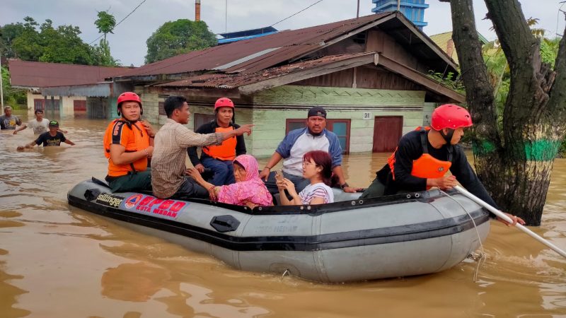 Ribuan Rumah Terendam Banjir Akibat Luapan Sungai Deli, Bobby Nasution Minta BWS Segera Normalisasi Sungai Di Kota Medan