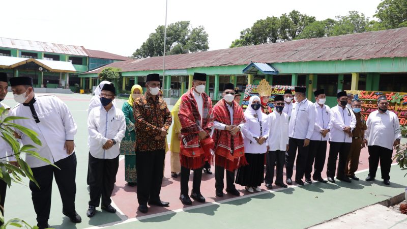 Resmikan Masjid Al Amilin MTSN 2 Medan, Musa Rajekshah : Saatnya Rawat dan Makmurkan Masjid