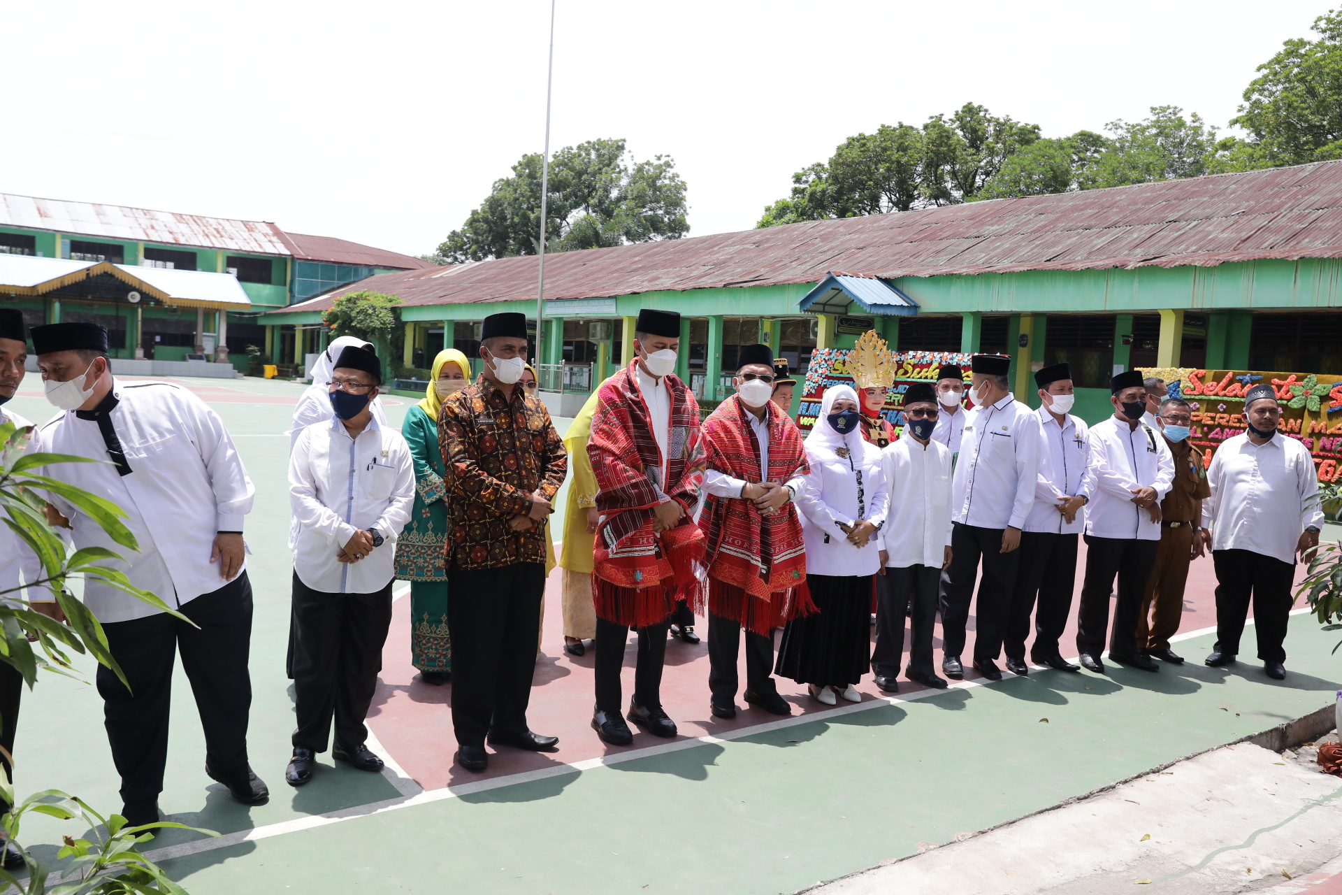 Resmikan Masjid Al Amilin MTSN 2 Medan, Musa Rajekshah : Saatnya Rawat dan Makmurkan Masjid