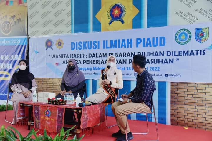 Ny. Maya Indasari Zahir Hadiri Diskusi Ilmiah PIAUD