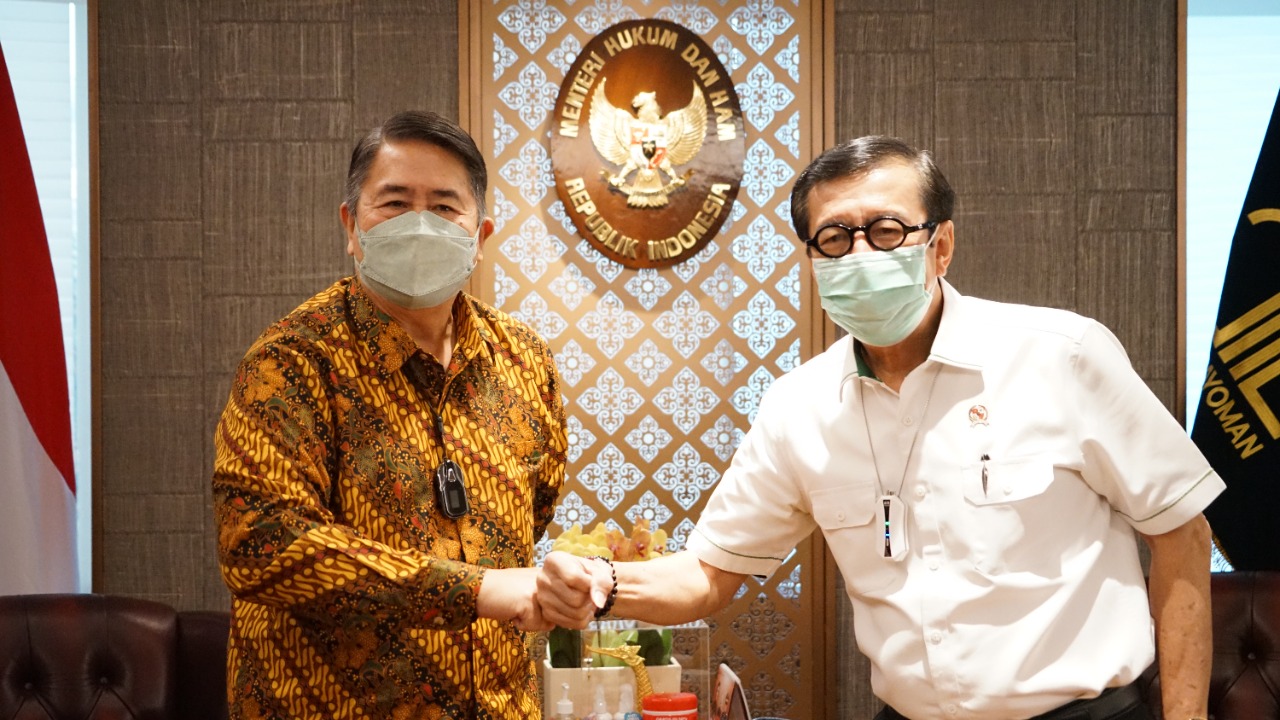 Dapat Penghargaan dari Presiden Rodrigo Duterte, Yasonna: Ini Surprise dan Menambah Energi Melayani Publik