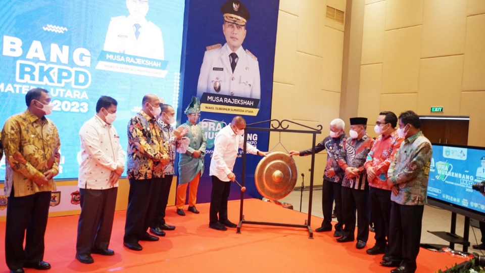 Gubsu Ajak Pemko Se-Wilayah Pantai Timur Membangun Daerahnya Lebih Baik