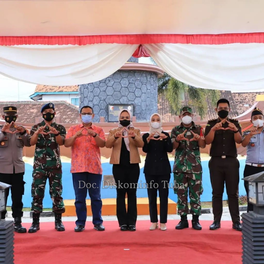Bupati Winarti Buka Festival Megou Pak Dan Seni Budaya Nusantara Tahun 2022
