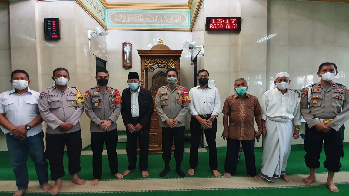 Kompol Muharram Wibisono mengunjungi Bapak H Agus Maskum