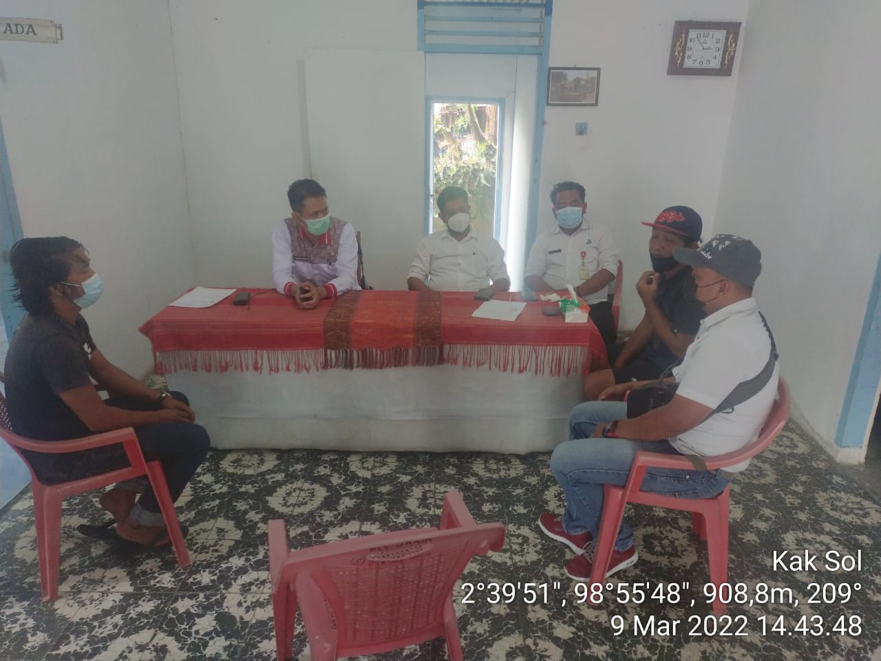 Polsek Parapat Respon Cepat Kejadian Pengerusakan Lampu Hias Dan Tenda Untuk Pelaku Bisnis UMKM Di Stage Parapat