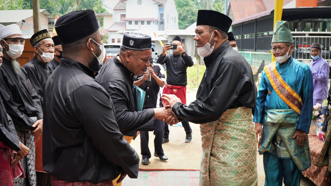Syah Afandin Hadiri Pelantikan Kedatukan Secanggang
