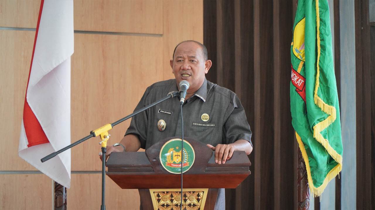 Sebanyak 6 (enam) Ribu Pedagang & 13,6 Ribu Nelayan Langkat Terima BLT Kapolri