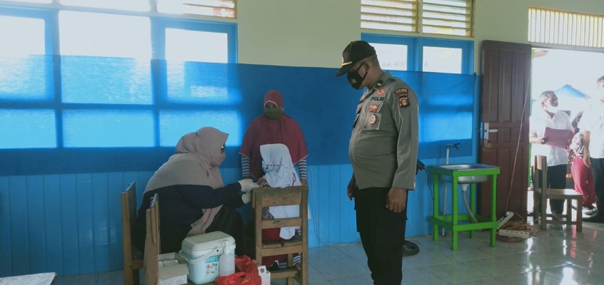 Jajaran Polres Kukar Menggelar Gerai Vaksin Presisi untuk Masyarakat di Wilayah Kukar