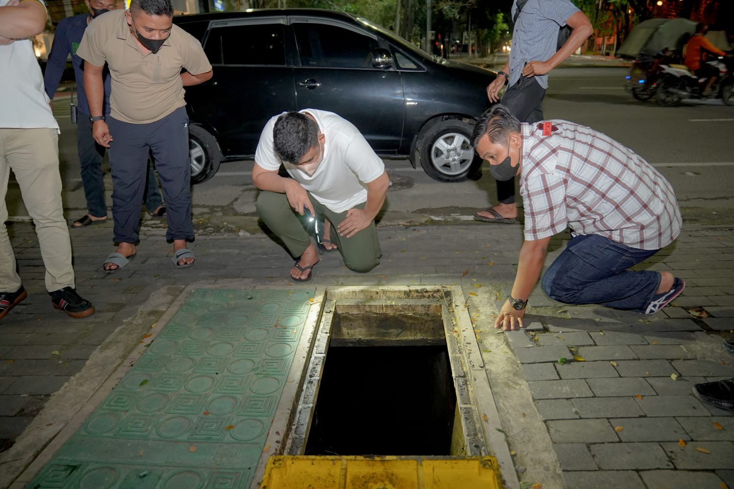Atasi Genangan Air Seputaran Lapangan Merdeka, Bobby Nasution Minta Sub Drain Jalan Balai Kota – Jalan Putri Hijau Dibongkar