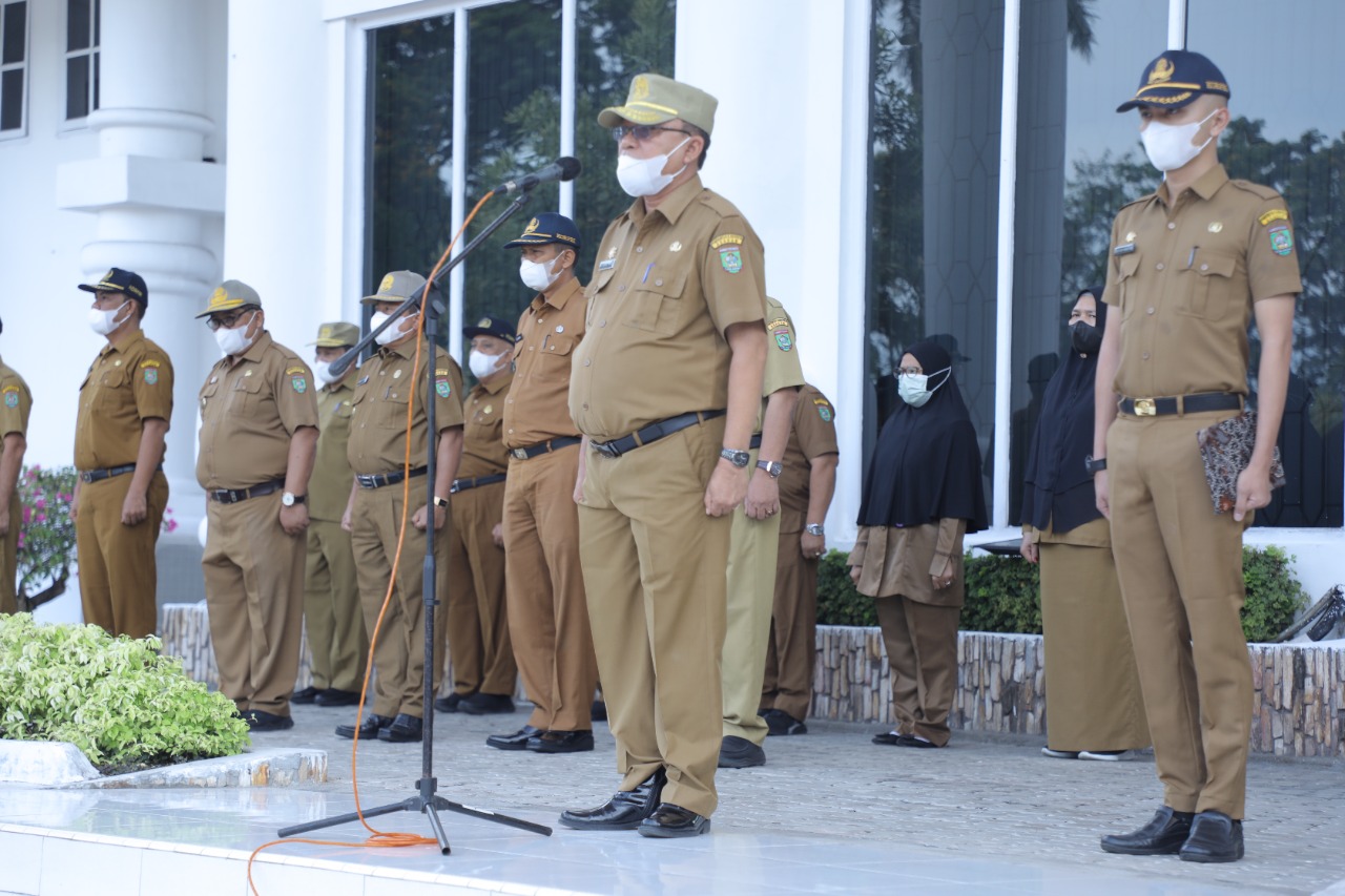 Sekdakab Asahan Pimpin Upacara Apel Gabungan.