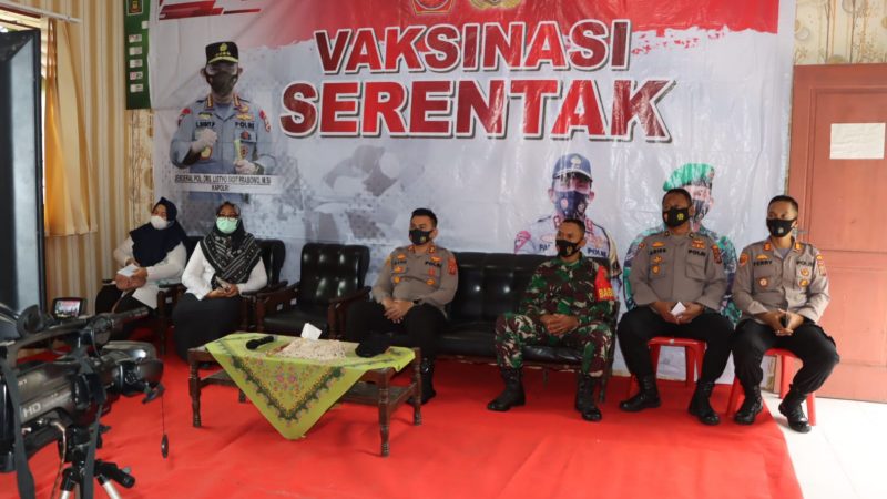 Giat Zoom Meeting terkait Akselerasi Vaksinasi Serentak , Dosis 1, Dosis 2 dan Dosis 3 (Booster) dengan Bapak Irwasum Polri Komjen. Pol. Drs. Agung Budi Maryoto, M.Si