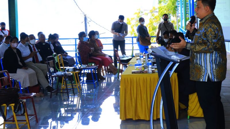 Bupati Samosir, Hadiri Acara Pemberdayaan Sintua HKBP Distrik VII