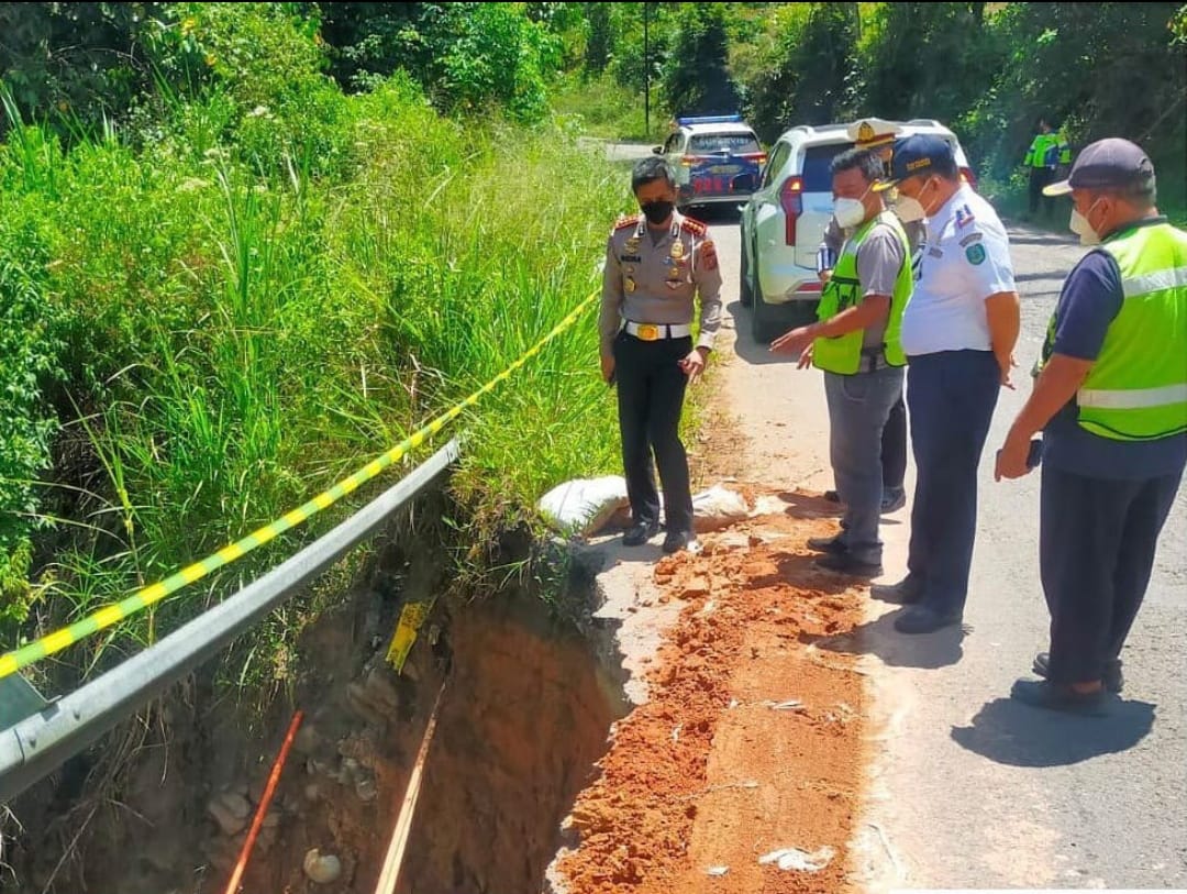 Persiapan Operasi Ketupat 2022, Ditlantas Polda Sumut Survey Jalan Rusak di Payabungan