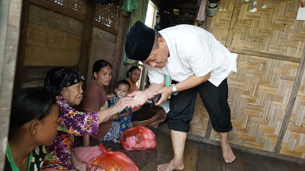 H.Waris Tholib Bulan Berkah Ramadhan Bersihkan Diri Untuk Saling Berbagi