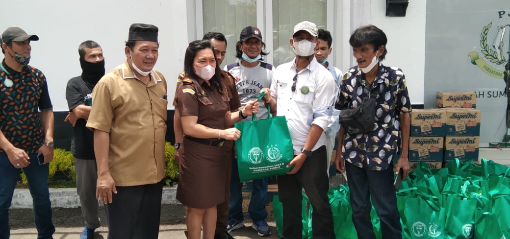 Gema Ramadhan Penuh Berkah Dirasakan Oleh Fakir Miskin dan Anak Yatim Medan dan Deliserdang dari Tim Safari Ramadhan Forwaka Sumut