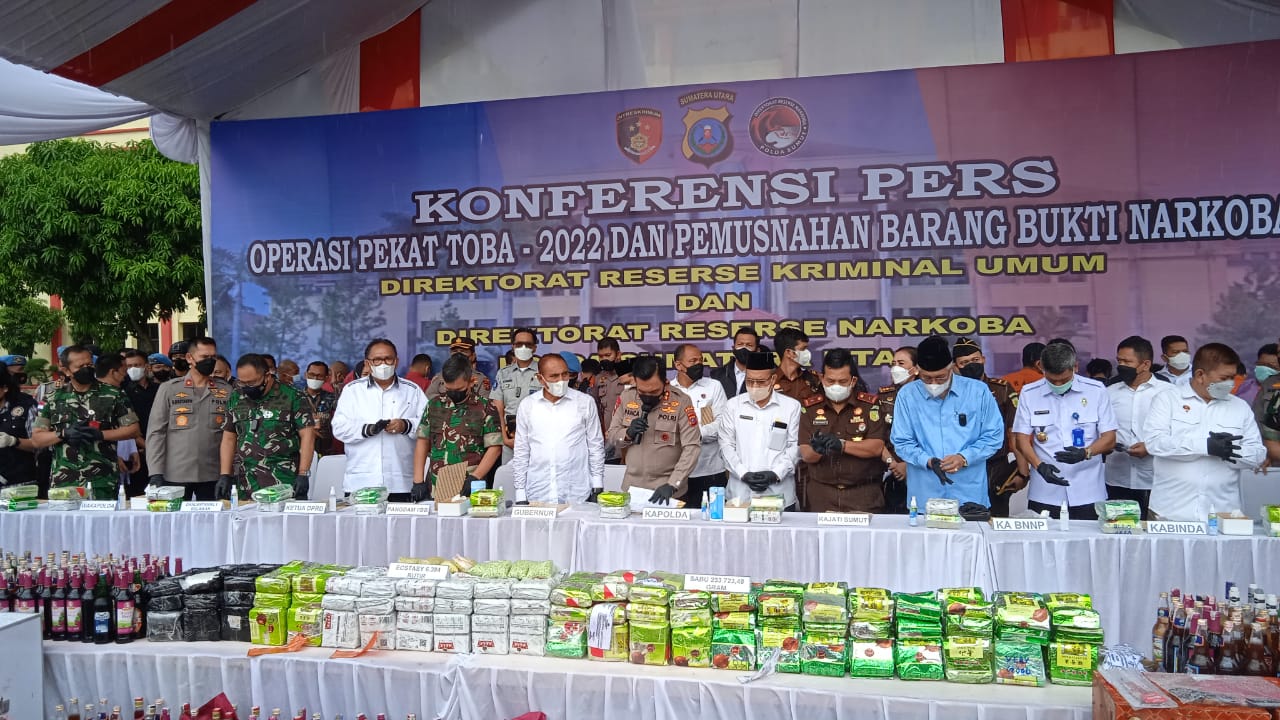 Polda Sumatera Utara Musnahkan Ratusan Kilogram Narkoba