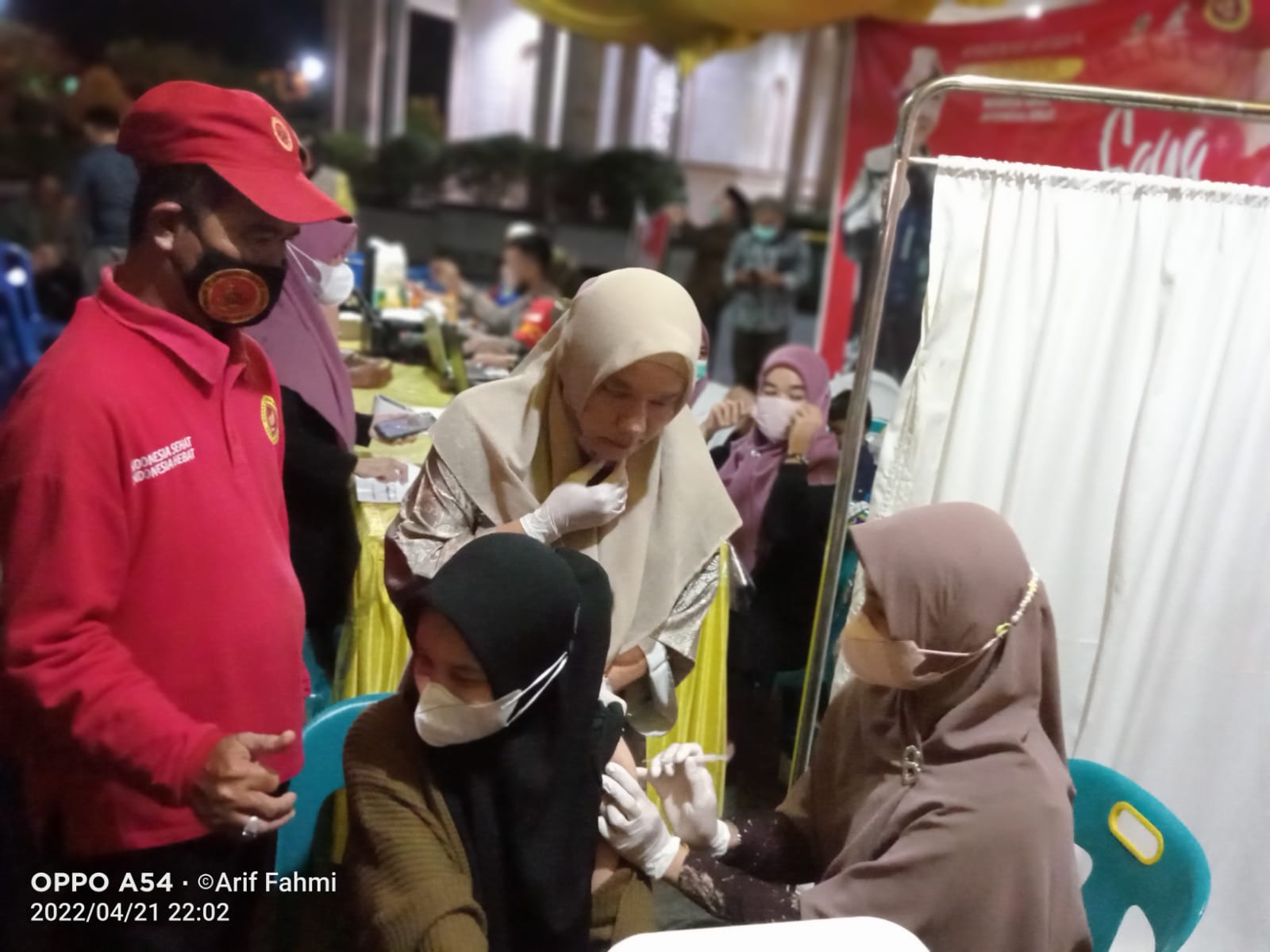 Vaksinasi Booster Tahap III Sasar Para Jamaah Tarawih