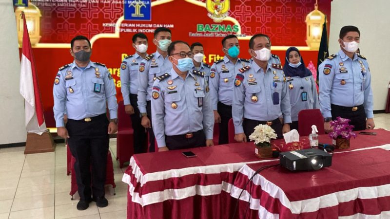 Rutan Cipinang Kanwil Kemenkumham DKI Jakarta menyaksikan penyerahan Zakat Kemenkumham kepada Baznas sebesar Rp1,1 Miliar