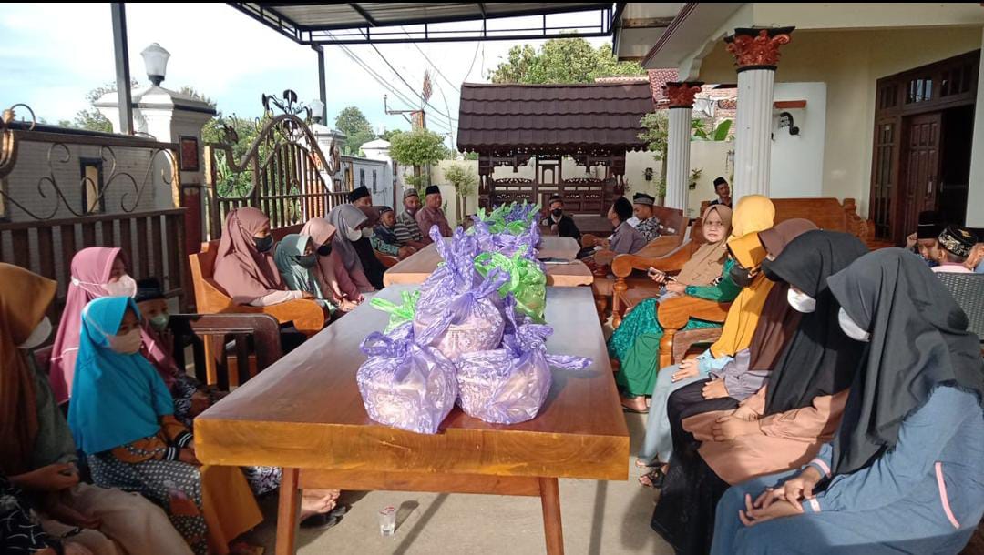 Ini Harapan Kades Poncorejo Rusmanto Saat Santuni Anak Yatim Piatu dan Duafa