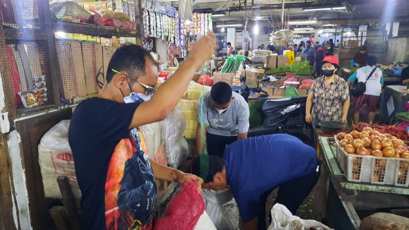 Lebaran Kian Dekat, Dirut PUD Pasar Ingatkan Jajaran Jaga Kebersihan Pasar