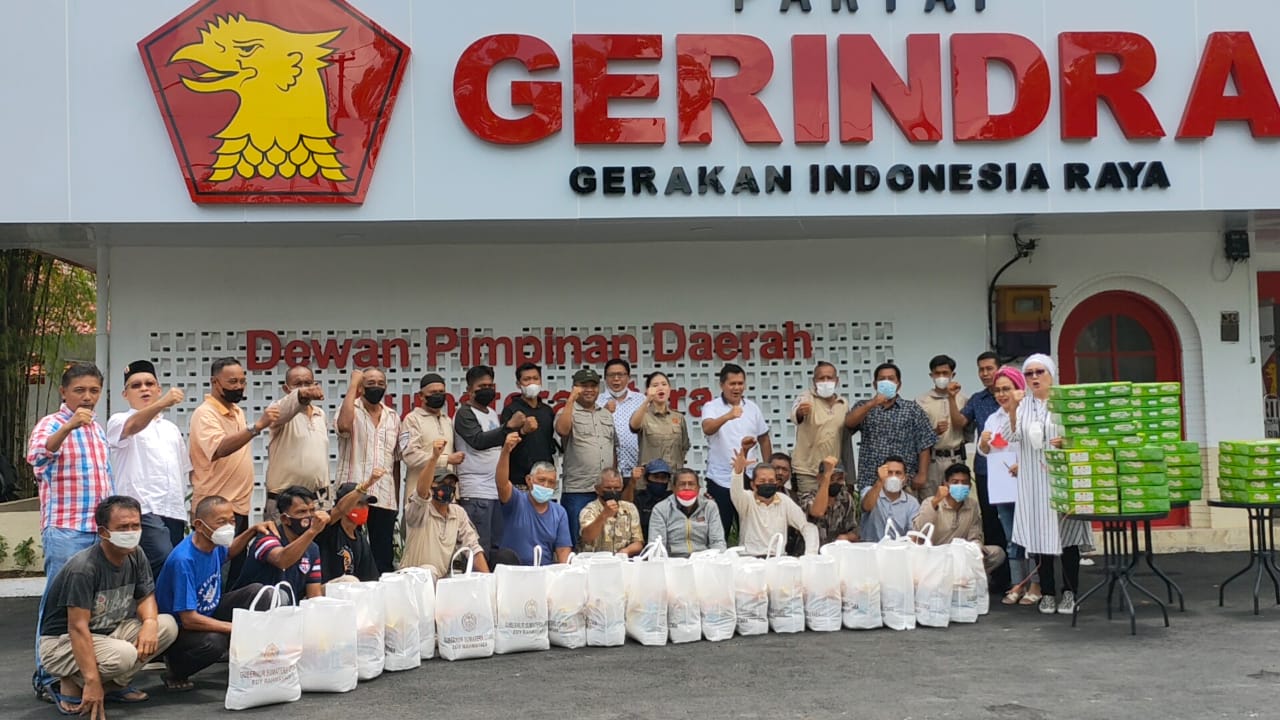Gerindra Sumut Bagikan Ribuan Paket Sembako Jelang Lebaran