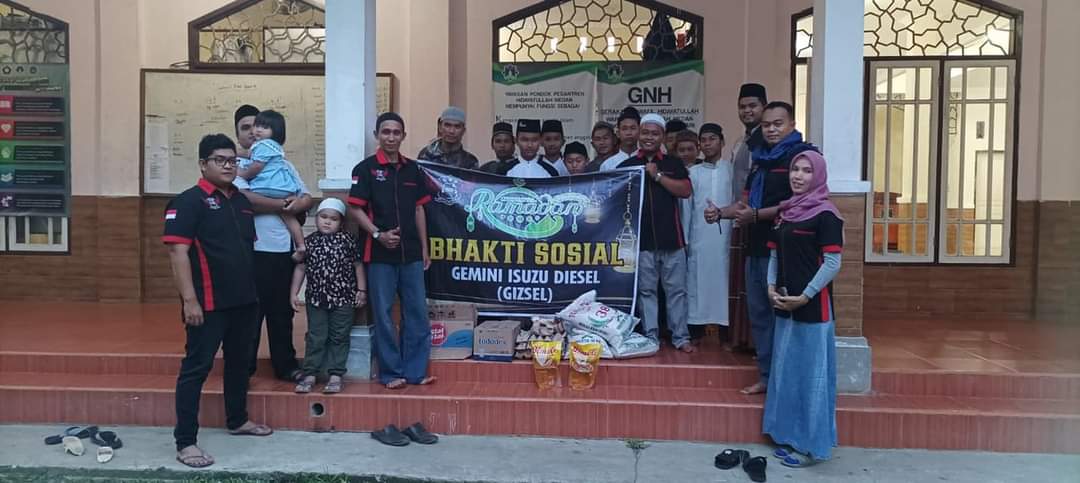 GIZEL Menggelar Pembagian Baksos Berupa Sembako, Semen Dan Uang Tunai