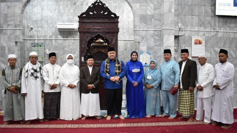 Idulfitri,  Bupati Inhui Ajak Masyarakat Rajut Kembali Silaturahmi