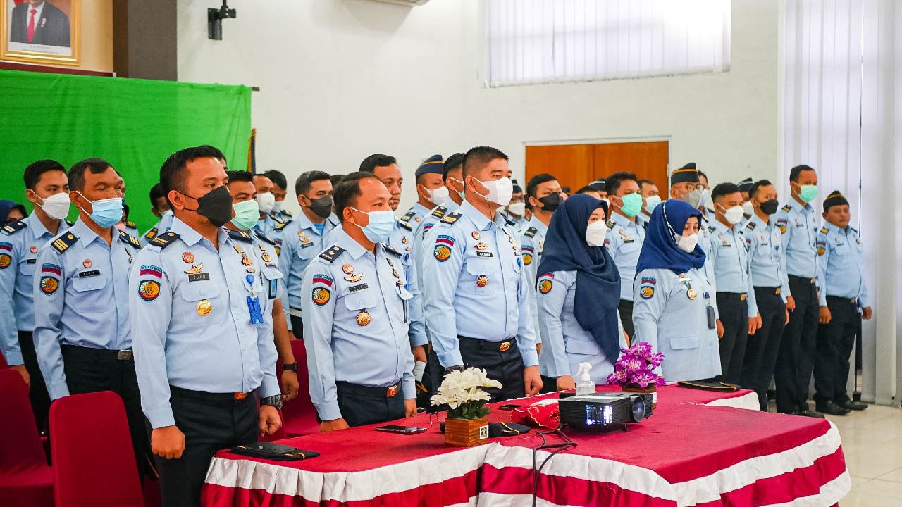 Rayakan Idul Fitri 1443 H Rutan Cipinang Ikuti Apel Pagi Pegawai dan Halal Bihalal Keluarga Besar Kemenkumham RI