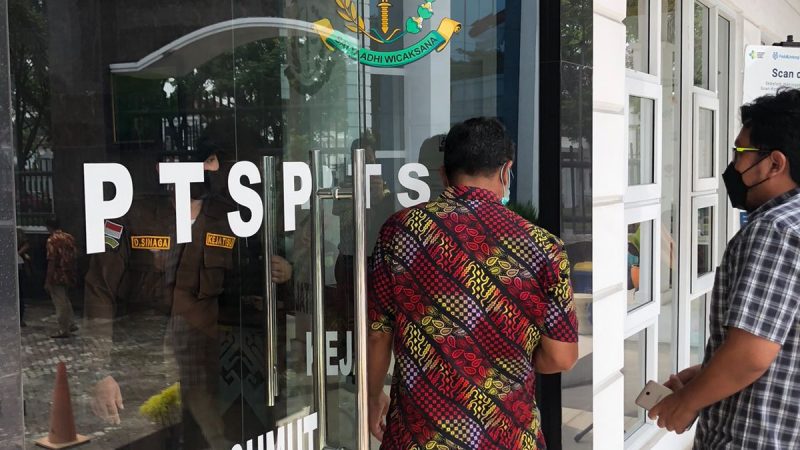 Hari Pertama Kerja Pasca Libur Lebaran, Pelayanan Publik Kejati Sumut Kembali Normal