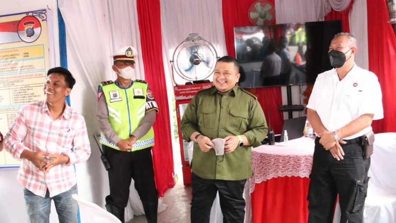 Bupati Tapsel Bersilaturrahmi Ke Petugas Pengaman Aek Sijorni